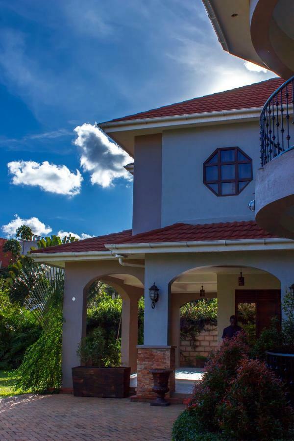 Akasu Bed And Breakfast Καμπάλα Εξωτερικό φωτογραφία